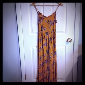 Long Yellow 💛 Maxi Dress
